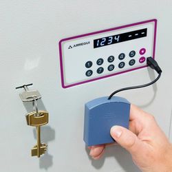 Caja Fuerte Empotrar Forma Evolution 38,5x20-30xh27