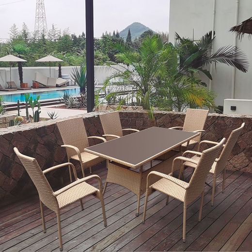 Mesa Acero/Ratán 150X85Xh74 Cm