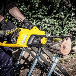 Motosierra Eléc. 2200 W. 40 Cm